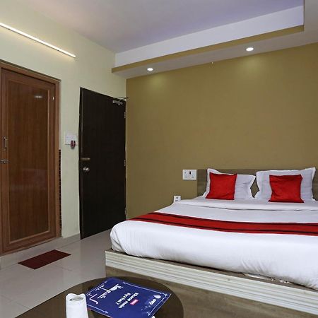Hotel O Pratiksha Guest House Καλκούτα Εξωτερικό φωτογραφία